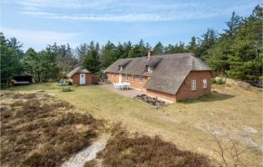 4 Bedroom Nice Home In Ulfborg